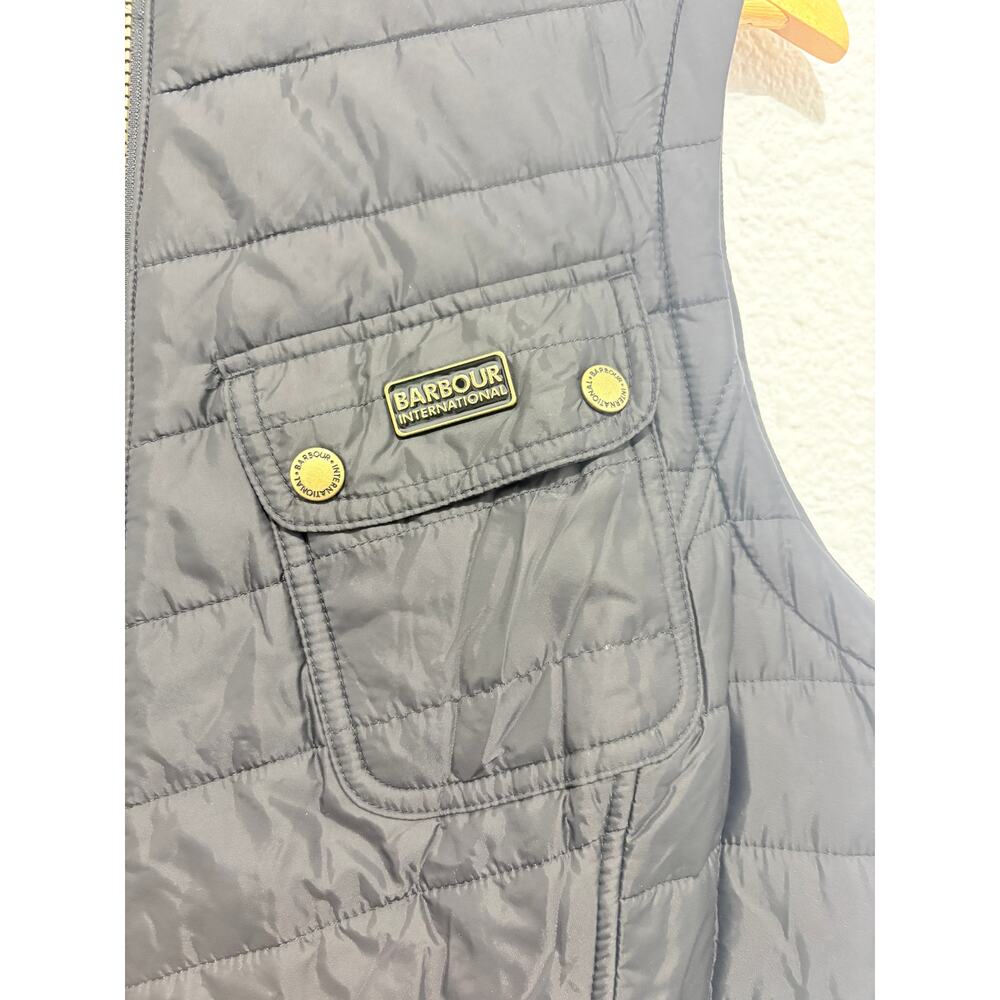 Barbour WorldCrosser Gilet Black Quilted Vest Preppy Minimalist Classic - Picture 4 of 7